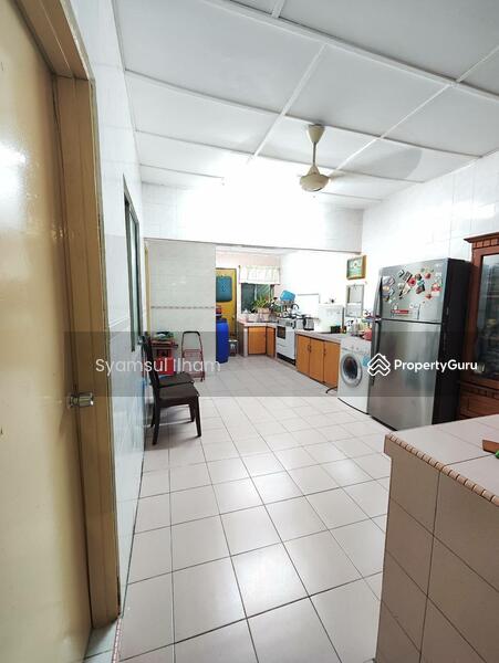 For Sale - 20x80 , Extended unit at taman mawar taman kinrara puchong